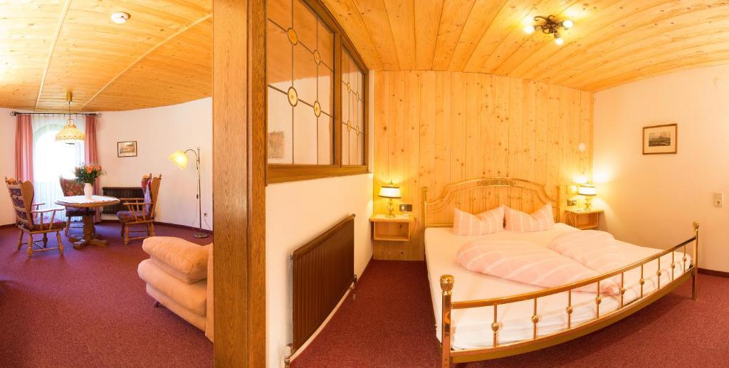 Hotel Rosengarten Neustift im Stubaital Habitación foto